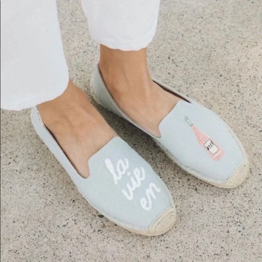NEW Soludos La Vie En Rose Espadrilles Flats Blue Suze US 5 NWOB